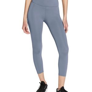 Women’s Plus Size Nike Leggings